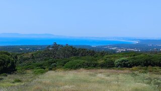 Land for sale in Sesimbra, Portugal — €580,000