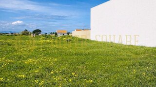 Land for sale in Montijo, Portugal — €195,000