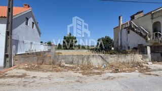 Land for sale in Sesimbra, Portugal — €138,000