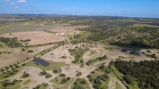 Land for sale in Reguengos de Monsaraz, Portugal — €2,600,000