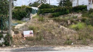Land for sale in Sesimbra, Portugal — €175,000