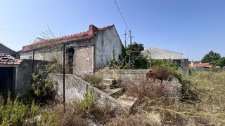 Land for sale in Sesimbra, Portugal — €397,000