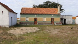 Land for sale in Palmela, Portugal — €374,000