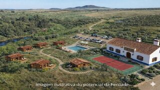 Terreno em Mértola · 346 125 m² · 550 000 €