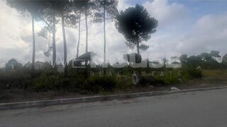 Land for sale in Sesimbra, Portugal — €86,150