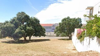 Land for sale in Seixal, Portugal — €255,000