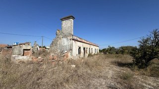 Land for sale in Palmela, Portugal — €250,000