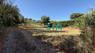 Land for sale in Sesimbra, Portugal — €250,000