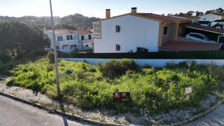 Land for sale in Sesimbra, Portugal — €80,000