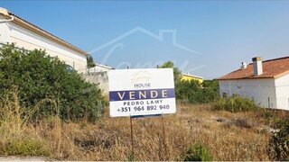 Land for sale in Sesimbra, Portugal — €135,000