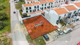 Land for sale in Sesimbra, Portugal — €81,500