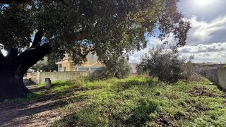 Terreno de 470 m² em Setúbal