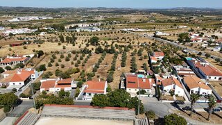 Land for sale in Reguengos de Monsaraz, Portugal — €399,000