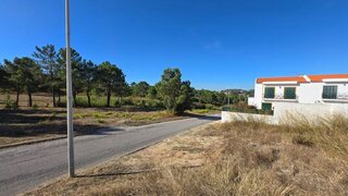 Land for sale in Sesimbra, Portugal — €79,000