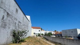 Terreno em Alcochete · 211 m² · 95 000 €