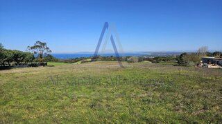 Land for sale in Sesimbra, Portugal — €475,000