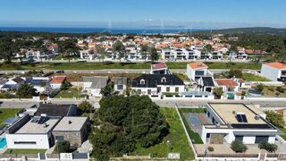 Land for sale in Sesimbra, Portugal — €250,000