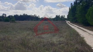 Land for sale in Montijo, Portugal — €75,000