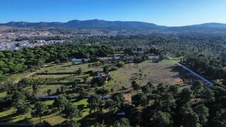 Terreno de 33 000 m² em Setúbal