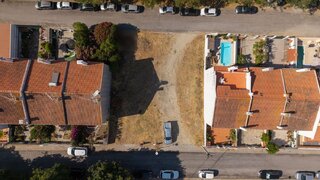 Terreno de 286 m² em Évora