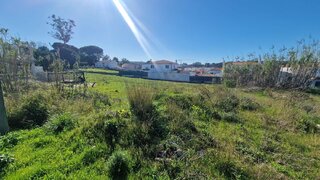 Land for sale in Sesimbra, Portugal — €93,000