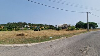 Land for sale in Sesimbra, Portugal — €250,000
