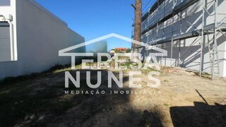 Land for sale in Sesimbra, Portugal — €160,000