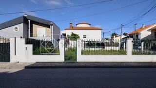 Land for sale in Sesimbra, Portugal — €90,000