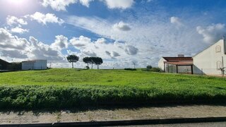 Terreno em Montemor-o-Novo · 700 m² · 69 900 €