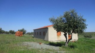 Land for sale in Alter do Chão, Portugal — €85,000
