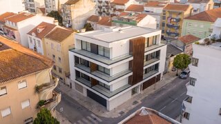 Land for sale in Almada, Portugal — €530,000