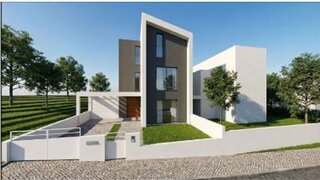 Land for sale in Almada, Portugal — €160,000
