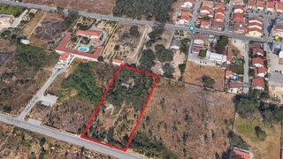 Land for sale in Azambuja, Portugal — €360,000