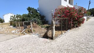 Land for sale in Moita, Portugal — €89,000
