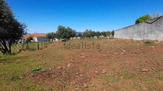 Terreno de 893 m² em Alandroal