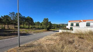 Terreno em Sesimbra · 347 m² · 79 000 €