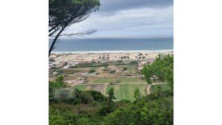 Land for sale in Almada, Portugal — €2,250,000