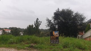 Land for sale in Sesimbra, Portugal — €110,000