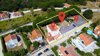 Land for sale in Almada, Portugal — €2,100,000