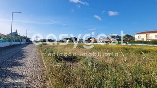 Land for sale in Sesimbra, Portugal — €989,500