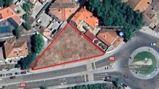 Terreno de 963 m² em Évora