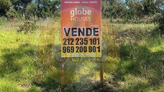 Land for sale in Sesimbra, Portugal — €157,000
