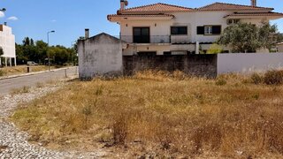 Land for sale in Montijo, Portugal — €89,000