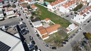 Terreno de 6550 m² em Évora
