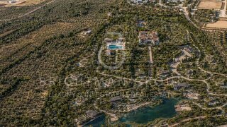 Land for sale in Borba, Portugal — €1,300,000