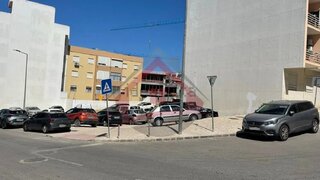 Terreno em Setúbal · 749 m² · 380 000 €