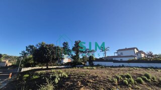 Land for sale in Sesimbra, Portugal — €285,000