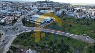 Land for sale in Estremoz, Portugal — €423,500