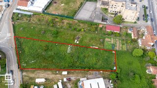 Land for sale in Santa Maria da Feira, Portugal — €160,000
