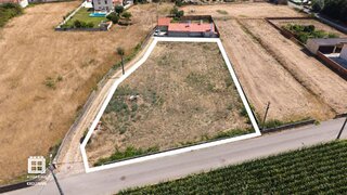 Land for sale in Ovar, Portugal — €89,000